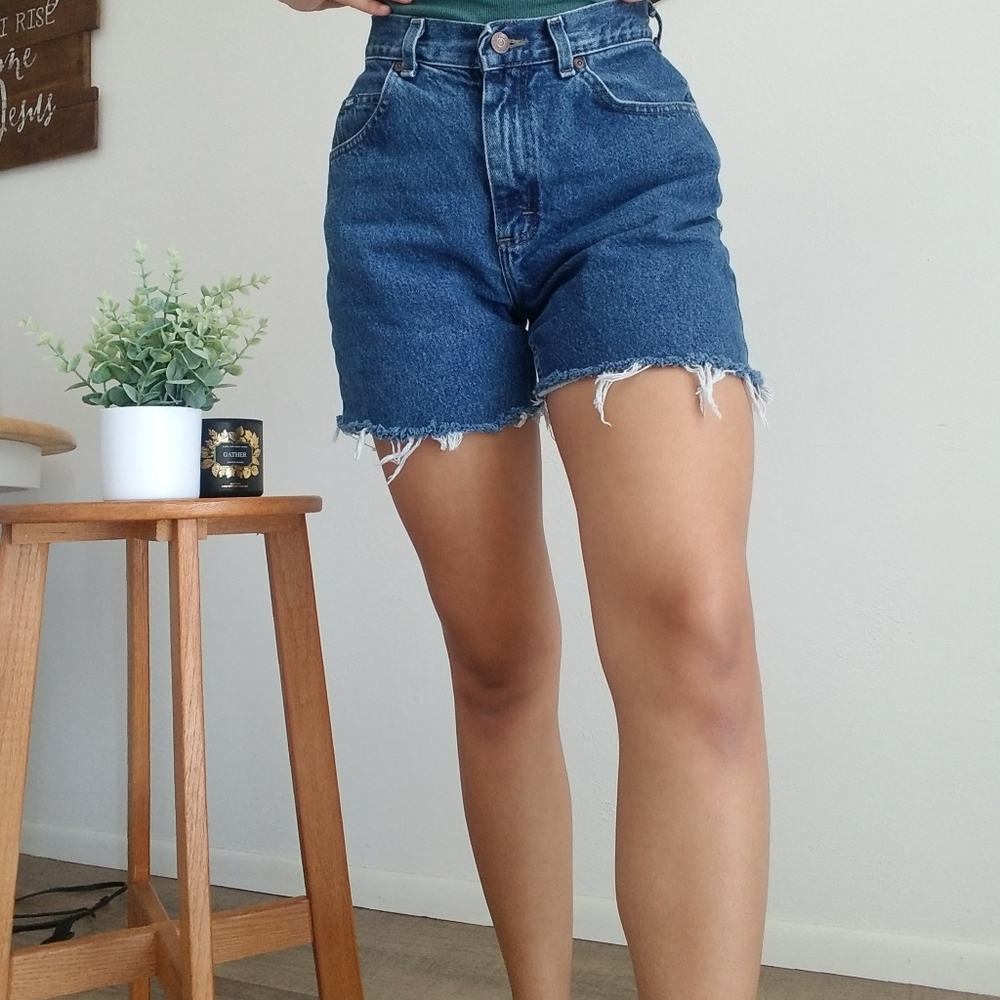 Cutoff Lee Shorts
